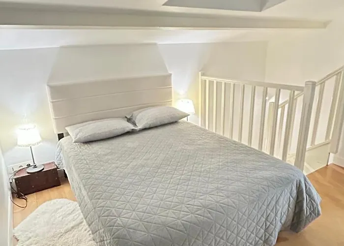 Duplex 12eme Pres De Nation Paris